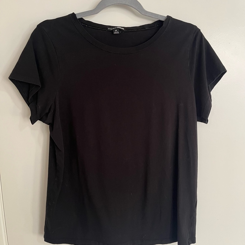 Fashion Nova Basic Black T shirt 1x